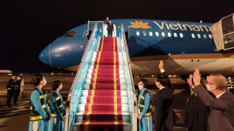 Thủ tướng lên đường tham dự Hội nghị COP26, thăm làm việc tại Anh và thăm chính thức Pháp