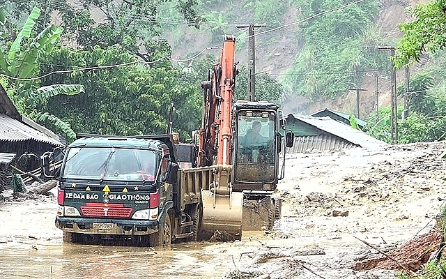 Khẩn trương khắc phục hậu quả mưa lũ