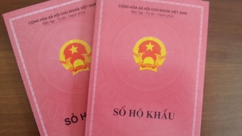 66% ĐBQH đề nghị cho phép sử dụng sổ hộ khẩu đến hết năm 2022