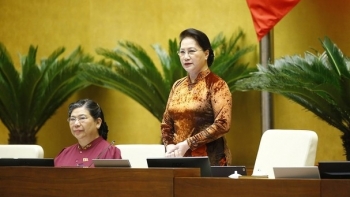 Chủ tịch Quốc hội Nguyễn Thị Kim Ngân trả lời chất vấn đại biểu Quốc hội
