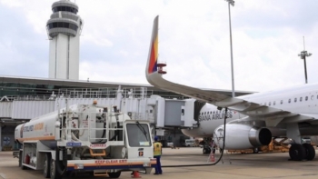 Bộ Tài chính: Đề xuất tiếp tục giảm thuế môi trường nhiên liệu bay hết 2021