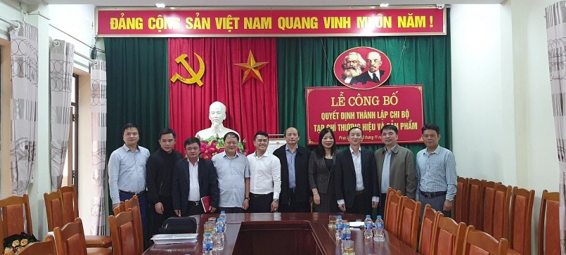 Lễ công bố Quyết định thành lập Chi bộ Tạp chí Thương hiệu và Sản phẩm