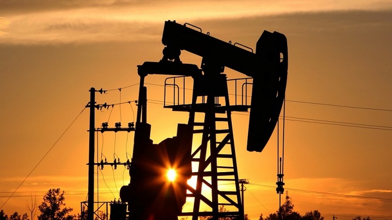 Cập nhật giá xăng dầu hôm nay 8/11/2021: Duy trì đà tăng mạnh