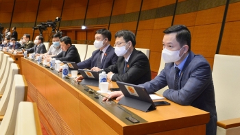 Quốc hội thông qua nghị quyết về thí điểm một số cơ chế, chính sách đặc thù phát triển tỉnh Thừa Thiên Huế