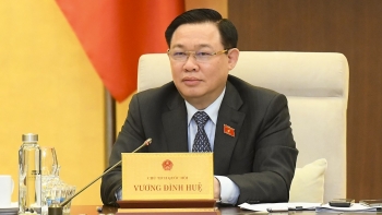 Đề nghị tiếp tục hoàn thiện dự án Luật Khám bệnh, chữa bệnh (sửa đổi)