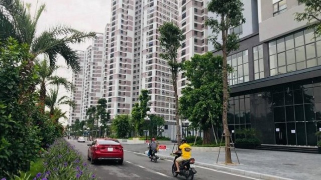 Chủ đầu tư lên tiếng vụ cư dân căng băng rôn tại khu nhà ở xã hội cho CBCS Bộ Công an