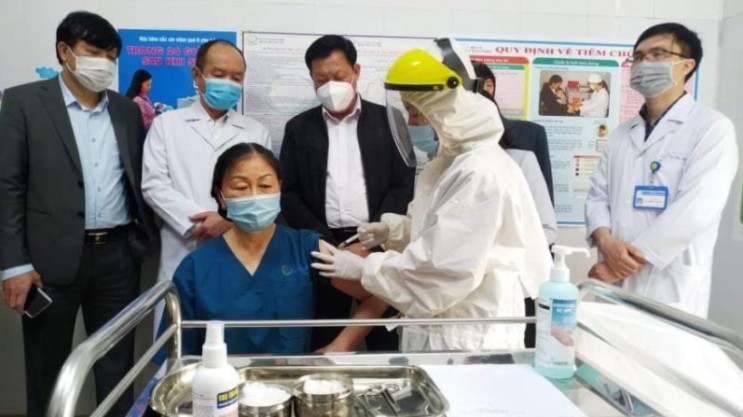 Thành lập đoàn kiểm tra, giám sát công tác điều trị, phòng chống dịch COVID-19