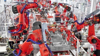 Nhóm hàng tư liệu sản xuất chiếm 93,6% tổng kim ngạch nhập khẩu hàng hóa