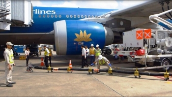 Giảm thuế bảo vệ môi trường với nhiên liệu bay đến hết năm 2021