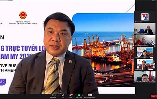 Ông Lê Hoàng Tài – Phó Cục trưởng Cục XTTM phát biểu tại Diễn đàn