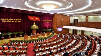 Ngày làm việc thứ hai Hội nghị Trung ương 14