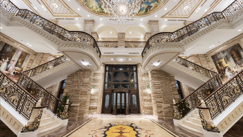 Tập đoàn Tân Hoàng Minh tự hào với những sự hy sinh đầy giá trị cho cung điện đá D’. Palais Louis