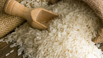 Cập nhật giá gạo chiều nay 24/12: Giá gạo xuất khẩu tăng