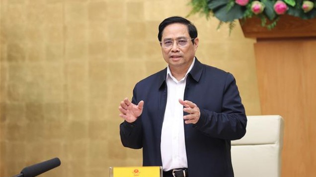 Thủ tướng: Phải kiểm soát chặt chẽ dịch, giảm tối đa ca mắc, ca chuyển nặng và tử vong do COVID-19
