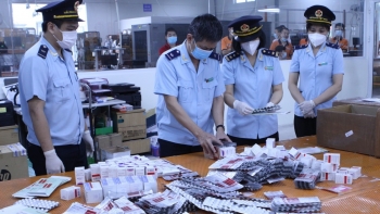 Tăng cường kiểm tra, giám sát chất lượng thuốc trong giai đoạn dịch COVID-19