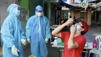 Bộ Y tế hướng dẫn dùng kết quả test nhanh xác định người mắc COVID-19