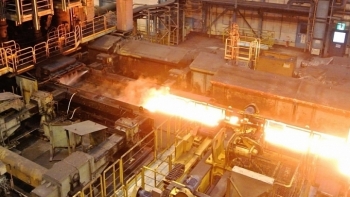 Giá sắt thép hôm nay 5/1: Tiếp tục duy trì đà tăng