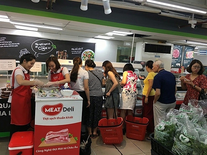 Giá thịt lợn hôm nay 9/1 tiếp tục ổn định trong ngày cuối tuần