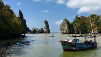 Kiên Giang: Khu du lịch Chùa Hang-Hòn Phụ Tử mở cửa đón khách trở lại