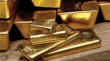 Cập nhật giá vàng hôm nay 15/1: Giảm nhẹ