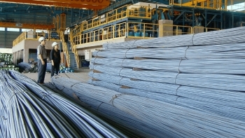 Giá sắt thép hôm nay 10/1: Tiếp đà giảm