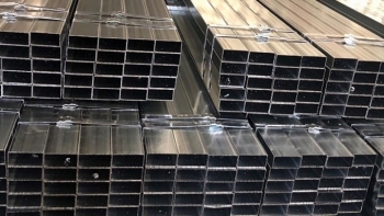 Giá sắt thép hôm nay 21/1: Giảm nhẹ trên Sàn Thượng Hải