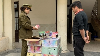 Hà Giang: Tạm giữ 240 chai rượu Thanh Mai nhập lậu