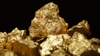 Cập nhật giá vàng hôm nay 25/1: Nhích nhẹ vào đầu tuần mới