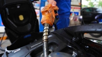 Giá xăng dầu hôm nay 27/1: Tăng nhẹ sau khi ổn định ở phiên trước