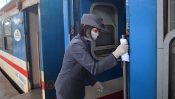 Dịch Covid-19 bùng phát, tạm dừng chạy đôi tàu Hà Nội - Lào Cai