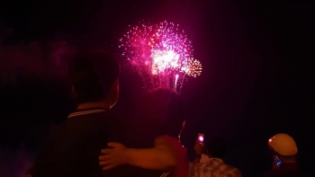 Cà Mau: Bắn pháo hoa đón giao thừa Tết Nguyên đán Tân Sửu tại 05 điểm