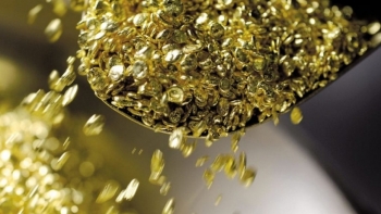 Cập nhật giá vàng hôm nay 4/2: Tiếp đà giảm nhẹ