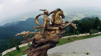 Hà Nội: Công nhận điểm du lịch Di tích quốc gia đặc biệt Đền Sóc