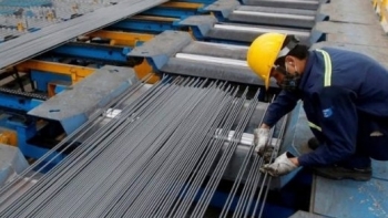 Giá sắt thép hôm nay 5/2: Tiếp tục điều chỉnh tăng