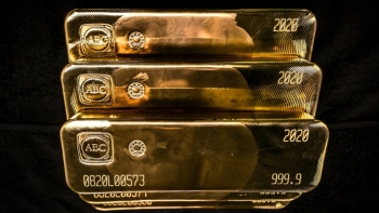 Cập nhật giá vàng hôm nay 11/2: Vàng giữ đà tăng