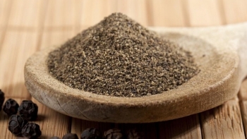 Giá hồ tiêu hôm nay 16/2: Tiếp tục đi ngang