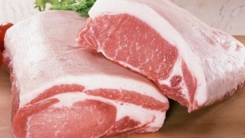 Giá thịt lợn hôm nay 16/2: Tiếp tục ổn định