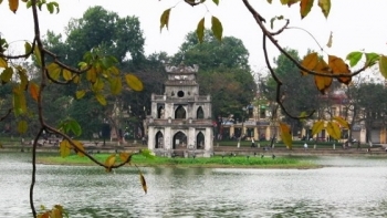 Hà Nội: Nỗ lực hỗ trợ thông tin cho khách du lịch qua "đường dây nóng"