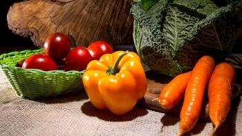 Giá rau củ quả hôm nay 23/2: Tiếp tục có ưu đãi tại các siêu thị