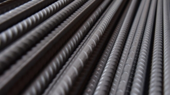 Giá sắt thép hôm nay 26/2: Chấm dứt đà tăng, quay đầu giảm