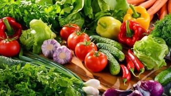 Giá rau củ quả hôm nay 9/3: Đa dạng khuyến mãi