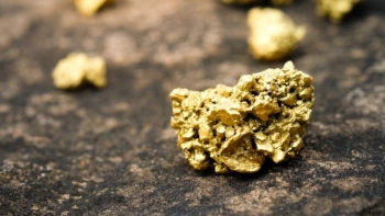 Giá vàng hôm nay 18/3: Hồi phục mạnh