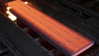 Giá sắt thép hôm nay 12/4: Giảm trong giao dịch đầu tuần