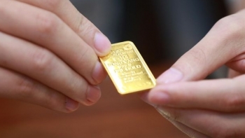 Giá vàng hôm nay 13/4: Giảm nhẹ