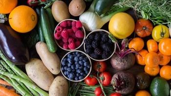 Giá rau củ quả hôm nay 15/4: Không ngừng được ưu đãi