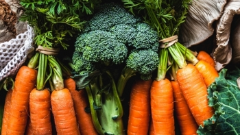 Giá rau củ quả hôm nay 20/4: Nhiều ưu đãi hấp dẫn