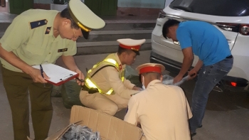 Lạng Sơn: Tạm giữ 1.600 chiếc đồng hồ đeo tay nhãn hiệu CASIO có dấu hiệu là hàng giả