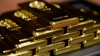 Giá vàng hôm nay 22/4: Bật tăng mạnh