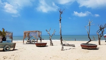 Bình Thuận: Tăng cường kiểm tra, quản lý nhằm đảm bảo an toàn tại các bãi tắm biển