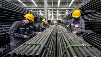 Giá sắt thép hôm nay 11/5: Chưa dứt đà tăng